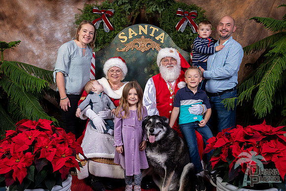 SantaPaws2022-585
