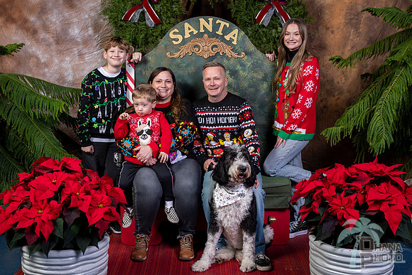 SantaPaws2022-589