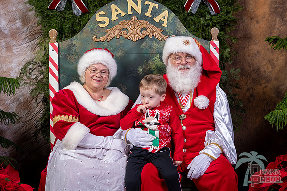 SantaPaws2022-595