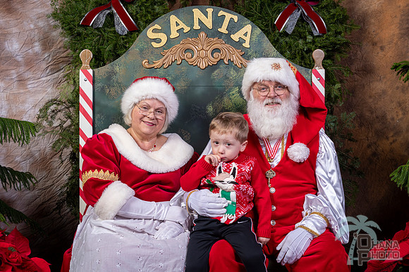 SantaPaws2022-597