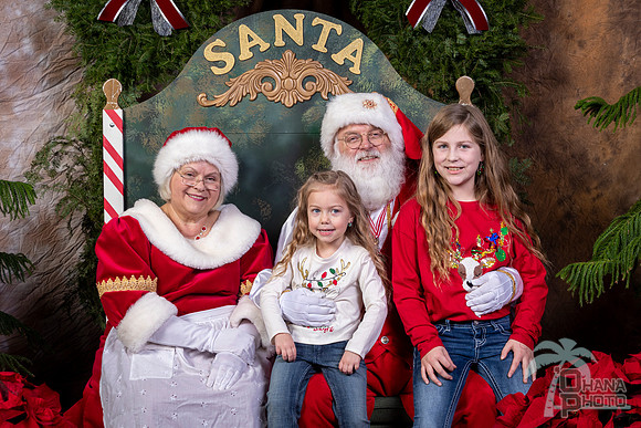 SantaPaws2022-564