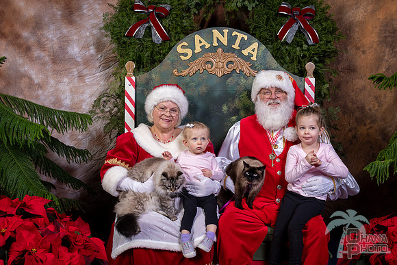 SantaPaws2022-600