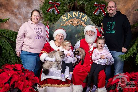 SantaPaws2022-605