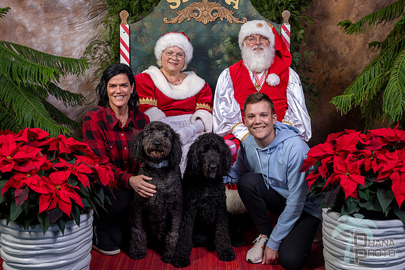 SantaPaws2022-652