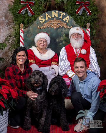 SantaPaws2022-657