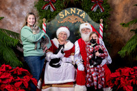 SantaPaws2022-685