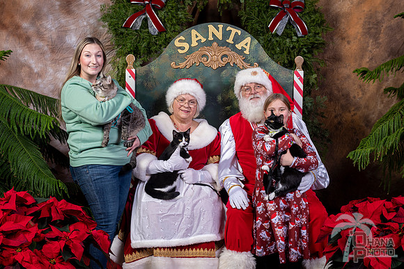 SantaPaws2022-685