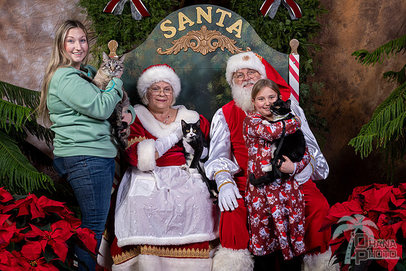 SantaPaws2022-690