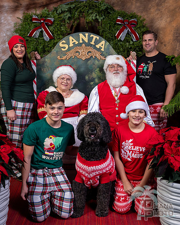 SantaPaws2022-708