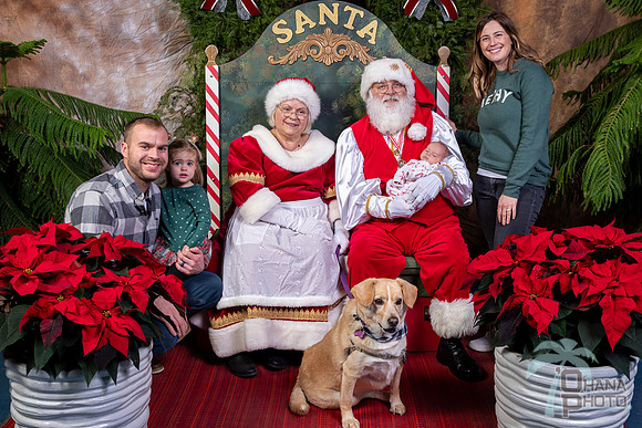 SantaPaws2022-720
