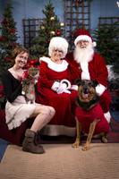 14Nov15-CDHS_Santa_Paws-058