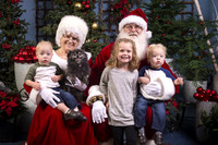 14Nov15-CDHS_Santa_Paws-038
