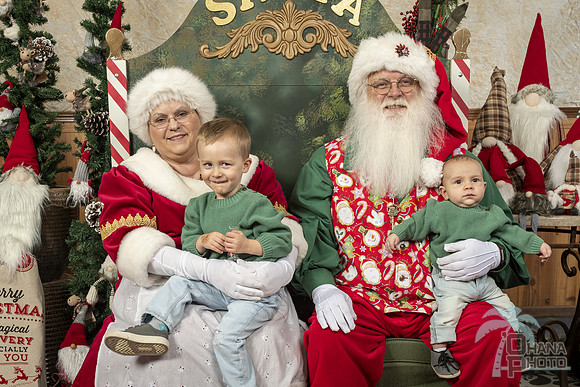 SantaPaws2019-0228