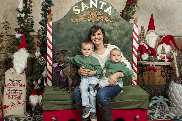 SantaPaws2019-0230