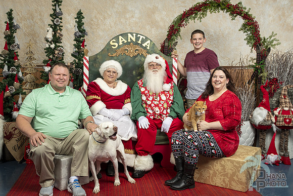 SantaPaws2019-0241