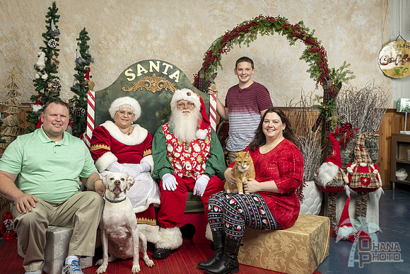 SantaPaws2019-0242