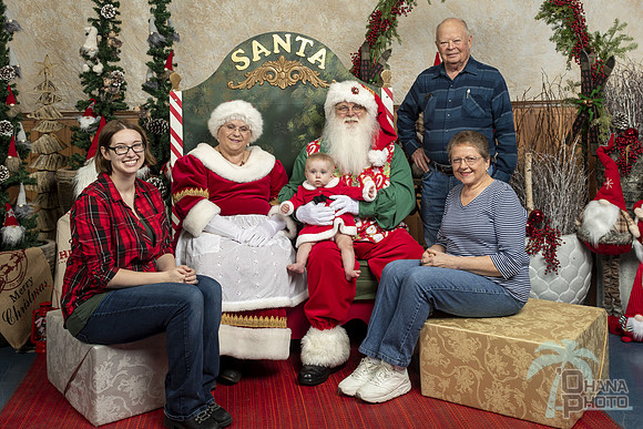 SantaPaws2019-0279