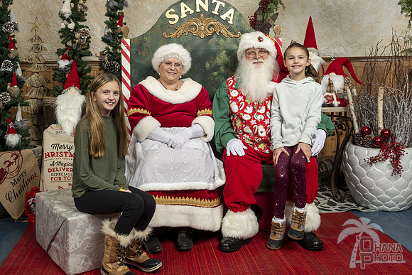 SantaPaws2019-0305