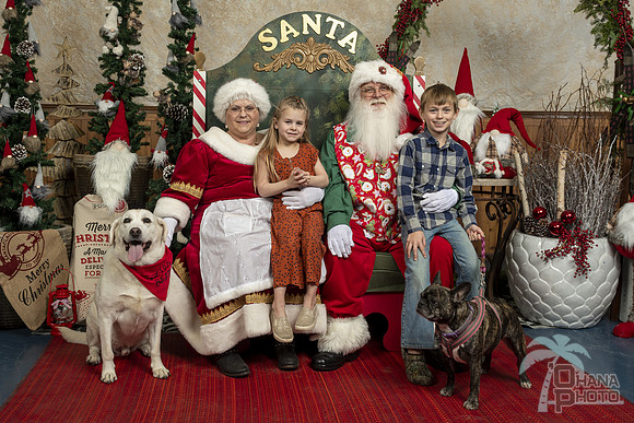 SantaPaws2019-0410