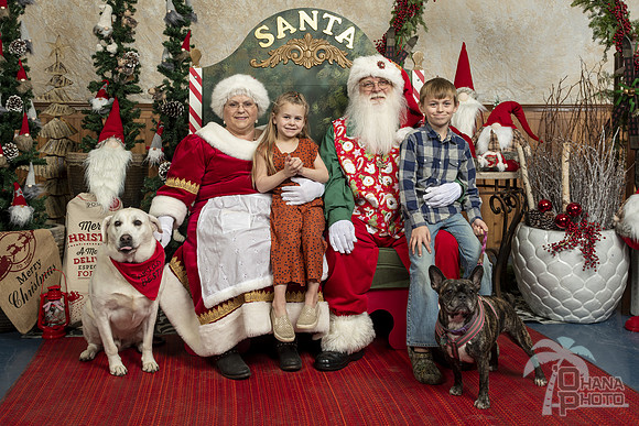SantaPaws2019-0411