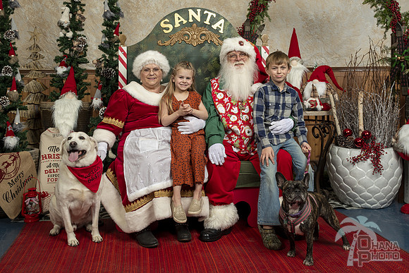 SantaPaws2019-0412