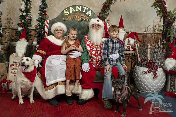 SantaPaws2019-0414