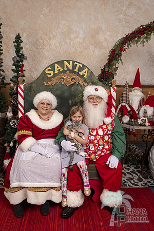 SantaPaws2019-0437