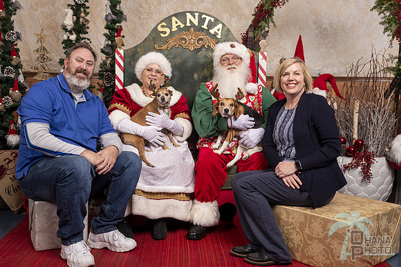 SantaPaws2019-0458