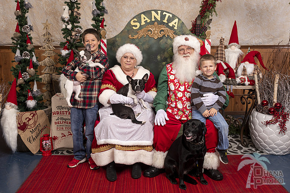 SantaPaws2019-0464