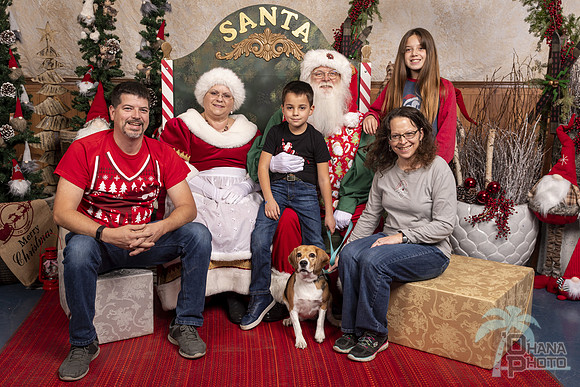 SantaPaws2019-0512