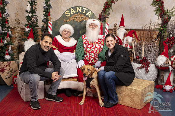 SantaPaws2019-0517