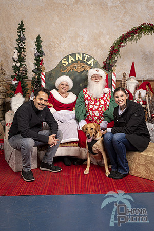 SantaPaws2019-0523