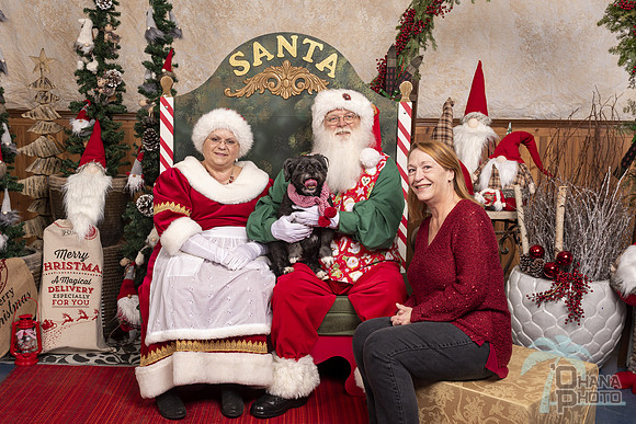 SantaPaws2019-0527