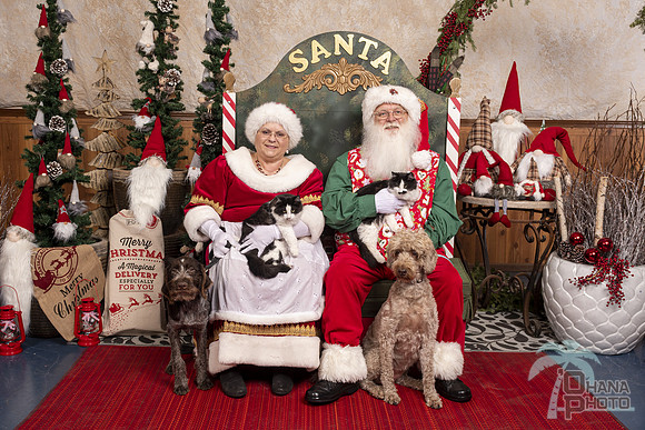 SantaPaws2019-0649