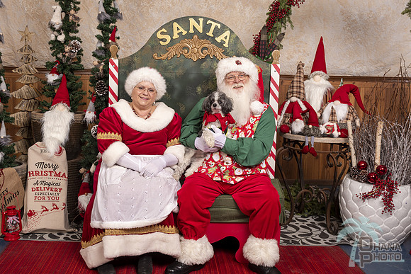 SantaPaws2019-0668