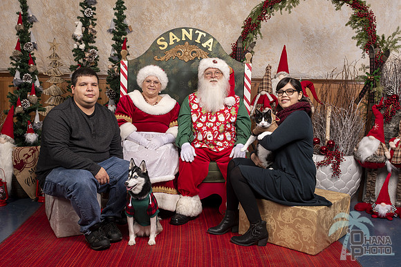 SantaPaws2019-0778