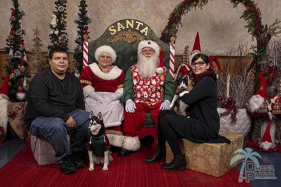 SantaPaws2019-0779