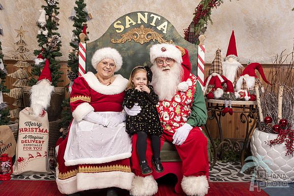SantaPaws2019-0782
