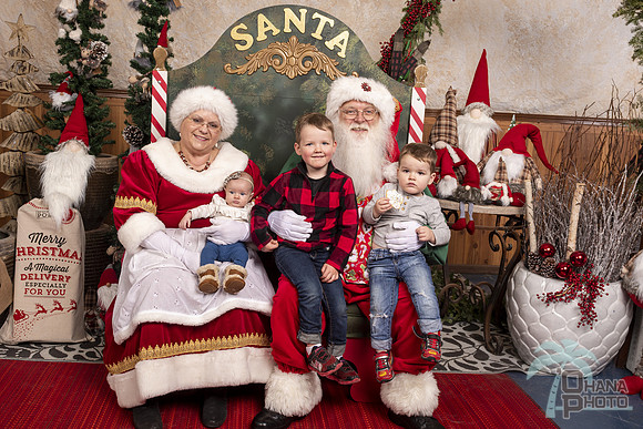 SantaPaws2019-0829