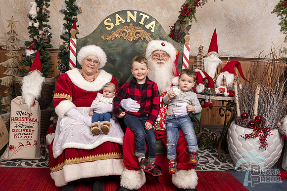 SantaPaws2019-0830