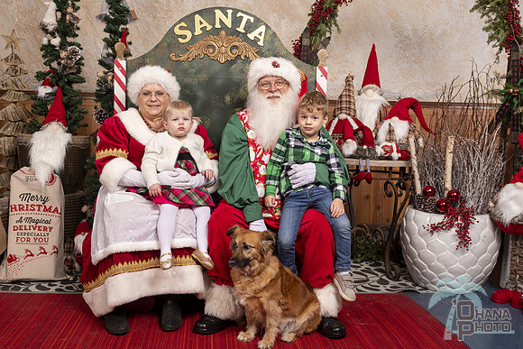 SantaPaws2019-0835