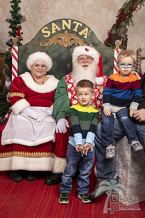 SantaPaws2019-0908