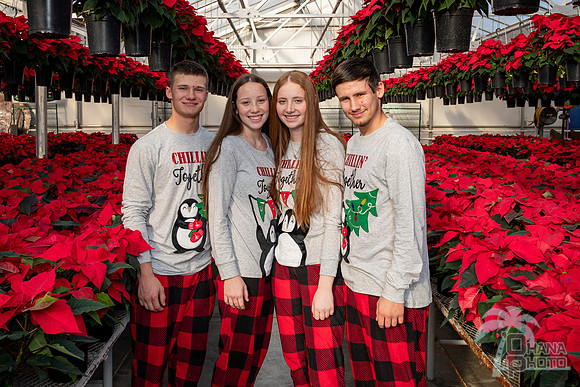 CDHS Santa Paws 2021-079
